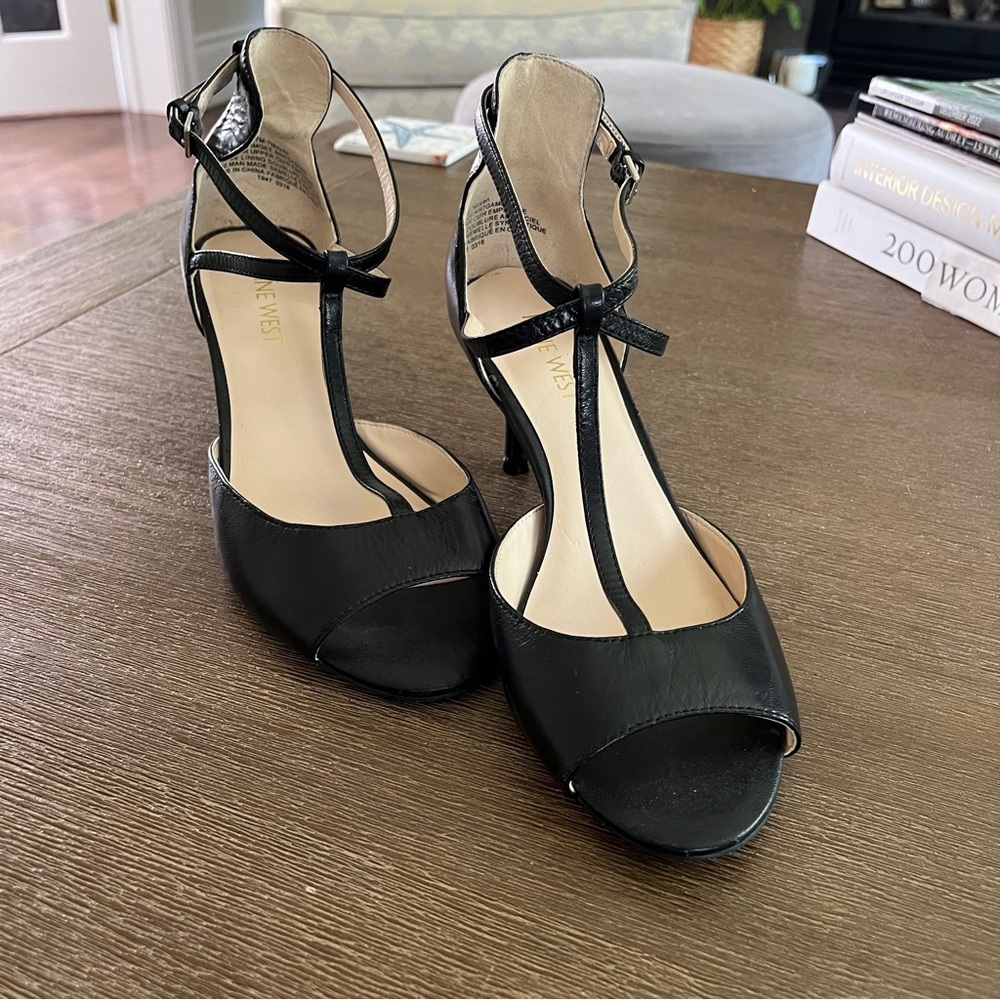 Black Nine West shoes size 7 M - Picture 1 of 8